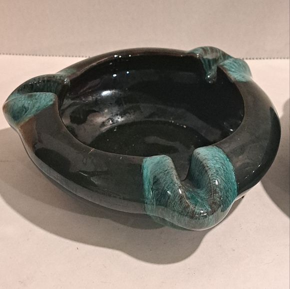 2 Vintage Canuck Pottery Canada Ashtray Brown & Green-Blue Turquoise. - Picture 6 of 7